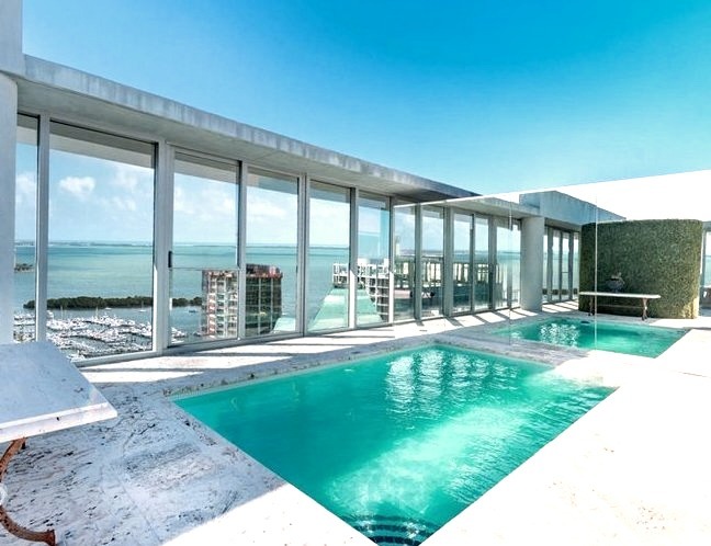Privacy Pool (Miami)