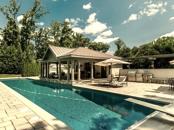 Traditional Pool - Pool House