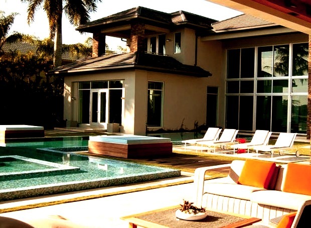 Miami Poolhouse