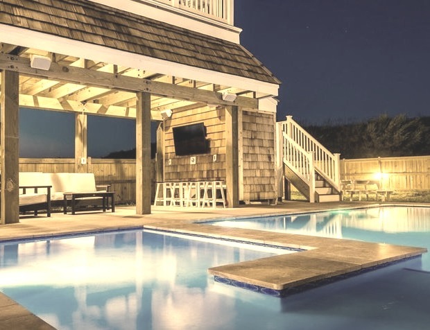 Poolhouse - Beach Style Pool